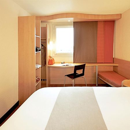 Hotel Ibis Barcelona Santa Coloma Santa Coloma de Gramanet Zewnętrze zdjęcie