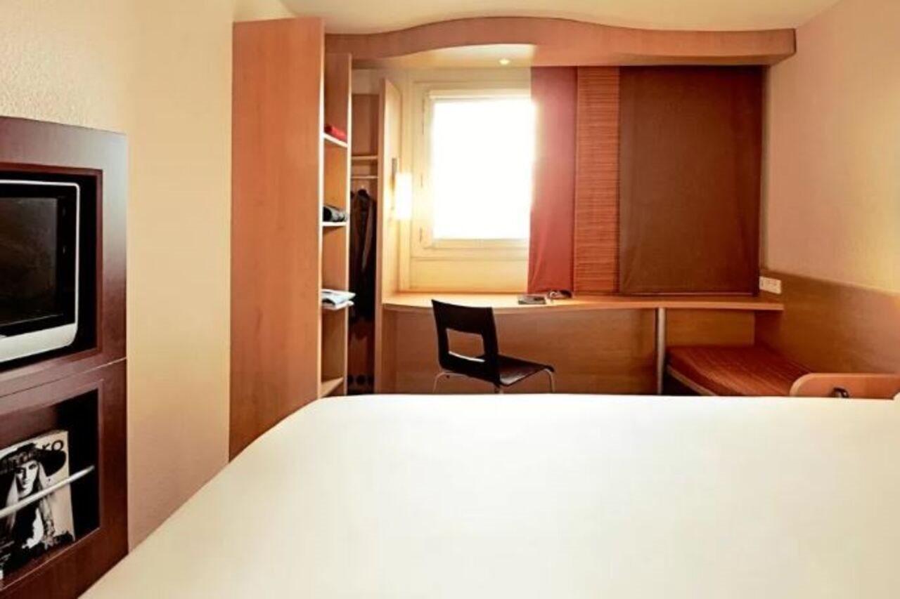 Hotel Ibis Barcelona Santa Coloma Santa Coloma de Gramanet Zewnętrze zdjęcie