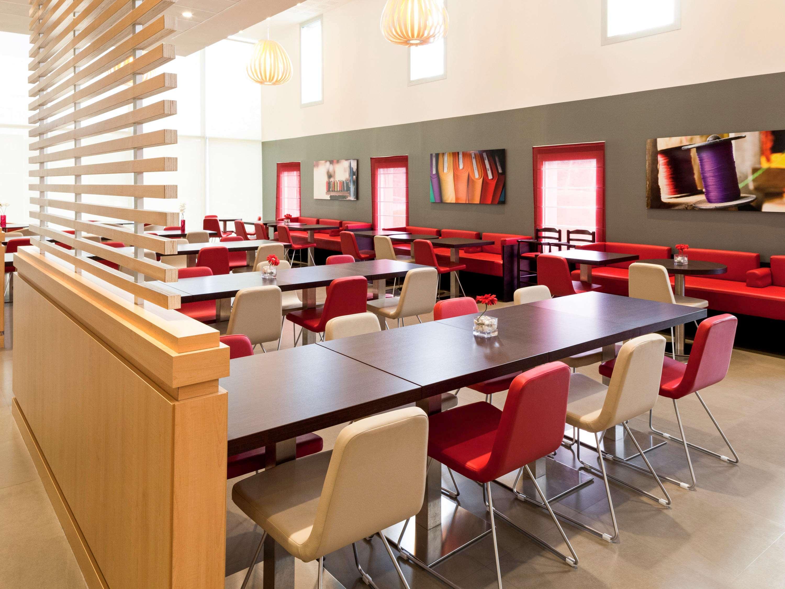 Hotel Ibis Barcelona Santa Coloma Santa Coloma de Gramanet Zewnętrze zdjęcie